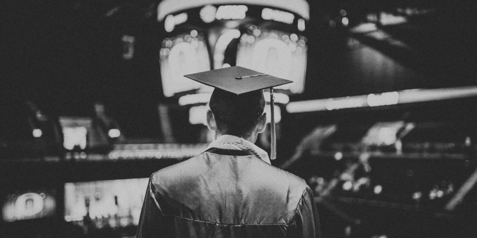 Alternance ou Formation Classique en BUT Mesures Physiques ?